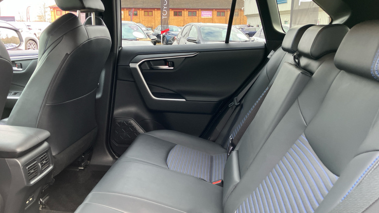 Toyota RAV4 2.5 VVT-i Hybrid Dynamic 5dr CVT 2WD Hybrid Estate